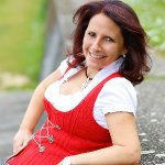Carmen Frankl sucht Wanderfreunde in Tegernheim