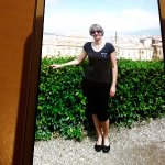 Monika sucht Wanderfreunde in Düren